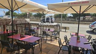 Traspàs Local Comercial a Centre. Traspaso de bar frente al mar en vilassar de mar
