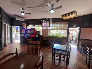 Geschäftsraum in Fort Pienc. Venta de local comercial en rentabilidad, en el fort pienc