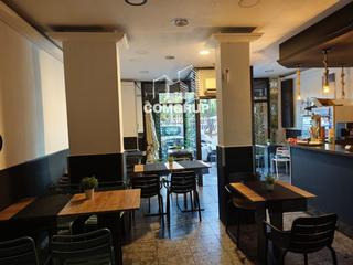Traspaso Local Comercial en Puigfred. Traspaso de bar con gran terraza frente al centro comercial mont