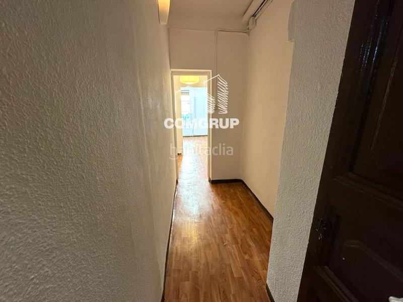 Foto c4ecbd03-09c0-4c72-851f-ee66cc0273ba. Location bureau dans St. Pere - Sta. Caterina - El Born Barcelona