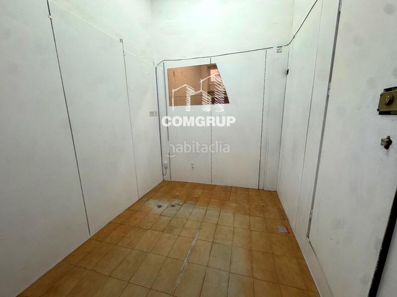 Foto 045a6dfc-d2fb-4ffd-9831-c9a8311c6ba4. Lloguer local comercial a tajo 69 a Horta Barcelona