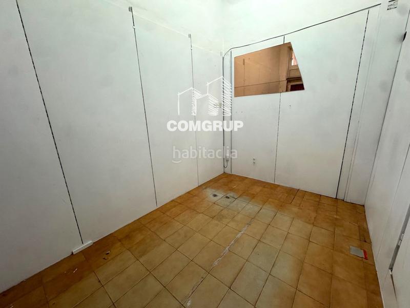 Foto eeeab8b8-de66-4e34-9693-874fb2b440d8. Rent business premise in tajo 69 in Horta Barcelona
