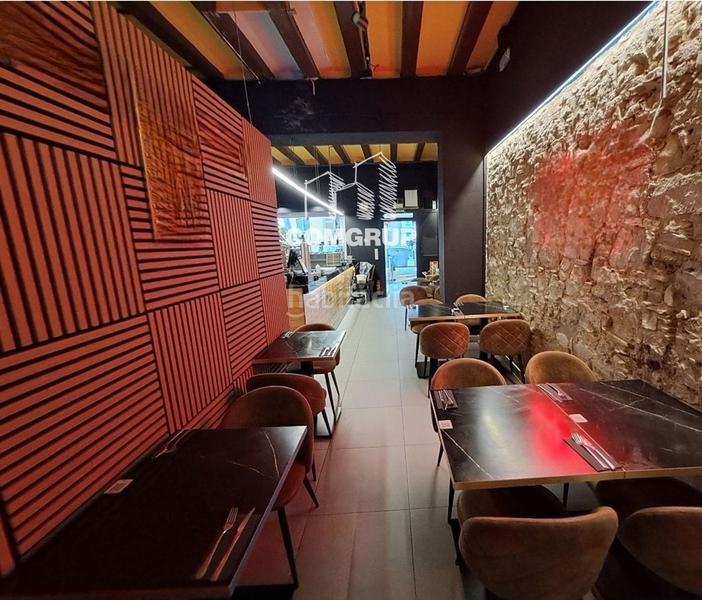 Foto 337da2ce-4f81-46cc-a9d2-59bb13427865. Traspaso local comercial traspaso restaurante en Sant Antoni en Barcelona