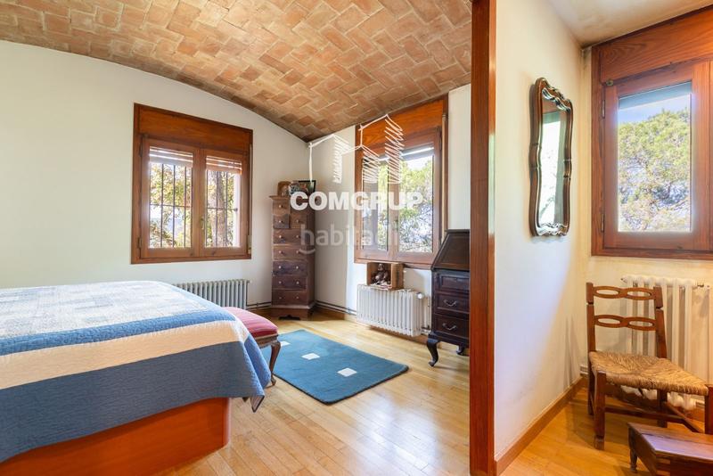 Foto c6a3f9a5-1e5d-49ee-8bcd-0e73e62bd643. Xalet amb calefacció aparcament piscina a Vallvidrera - Tibidabo - Les Planes Barcelona