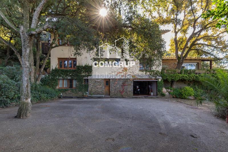 Foto c7fa24b1-7c41-418a-aa52-441c0b9181d3. Xalet amb calefacció aparcament piscina a Vallvidrera - Tibidabo - Les Planes Barcelona