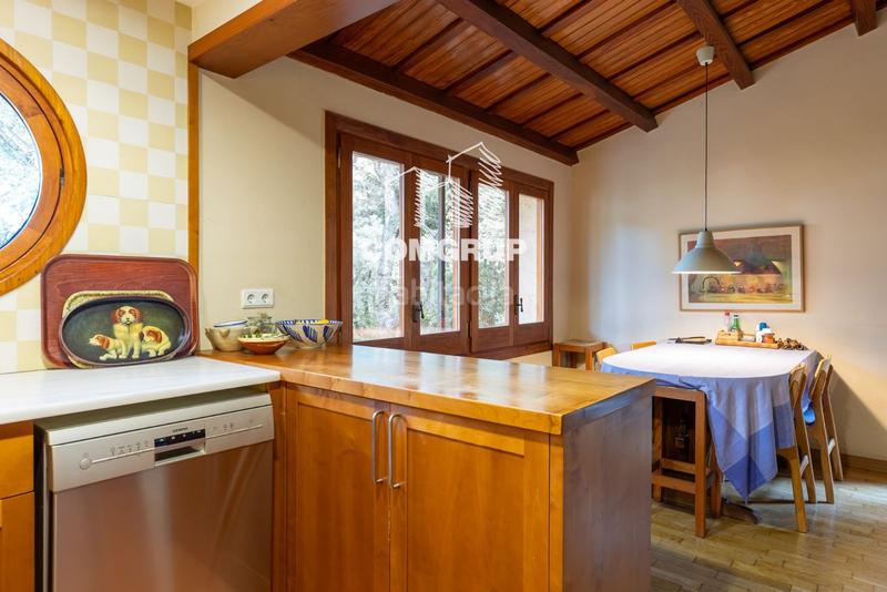 Foto cd22448c-f729-4644-a932-750414a40eac. Xalet amb calefacció aparcament piscina a Vallvidrera - Tibidabo - Les Planes Barcelona