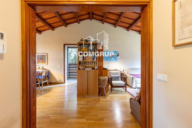 Foto fa57057f-6c61-4cb9-9c42-0821606ed92c. Xalet amb calefacció aparcament piscina a Vallvidrera - Tibidabo - Les Planes Barcelona