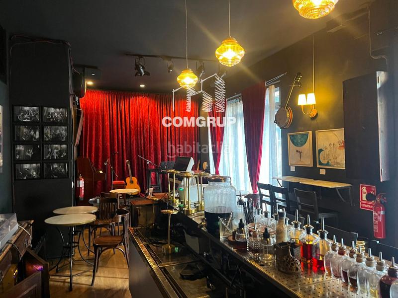 Foto 9cd07b92-e34d-4519-a401-bb070f086d54. Pas-de-porte local commercial dans Sants Barcelona