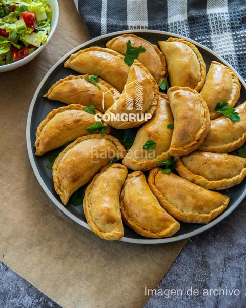 Foto b8a07dd2-c22b-41df-987a-cbedf2d4c80e. Business premise in Vila de Gràcia Barcelona