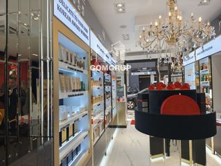 Trapasso Locale commerciale in Eixample Nord. Traspaso de perfumería y cosmética en zona prime de girona  comg