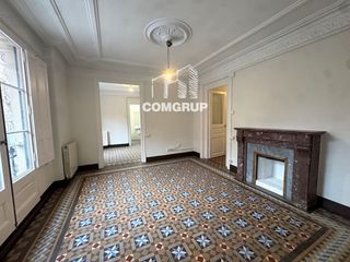 Miete Büro  Comerç. Oficina en alquiler en el born, calle comercio