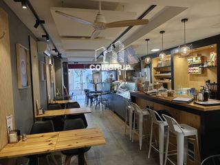 Umzug Geschäftsraum in Centre. Traspaso cafetería  churrería artesana con obrador y terraza en