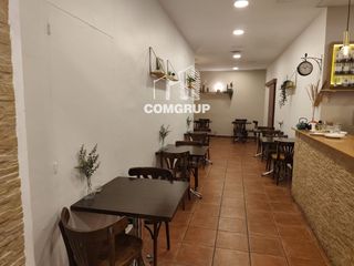 Traspàs Local Comercial a Centre. Traspaso de cafeteríapanadería en pleno funcionamiento en mataró