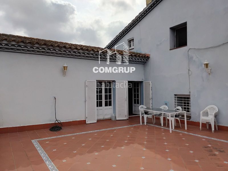 Foto 2d800354-6b09-4366-99fd-edd2ee4bd100. Affitto edificio in Can Clos-Pinetons Ripollet