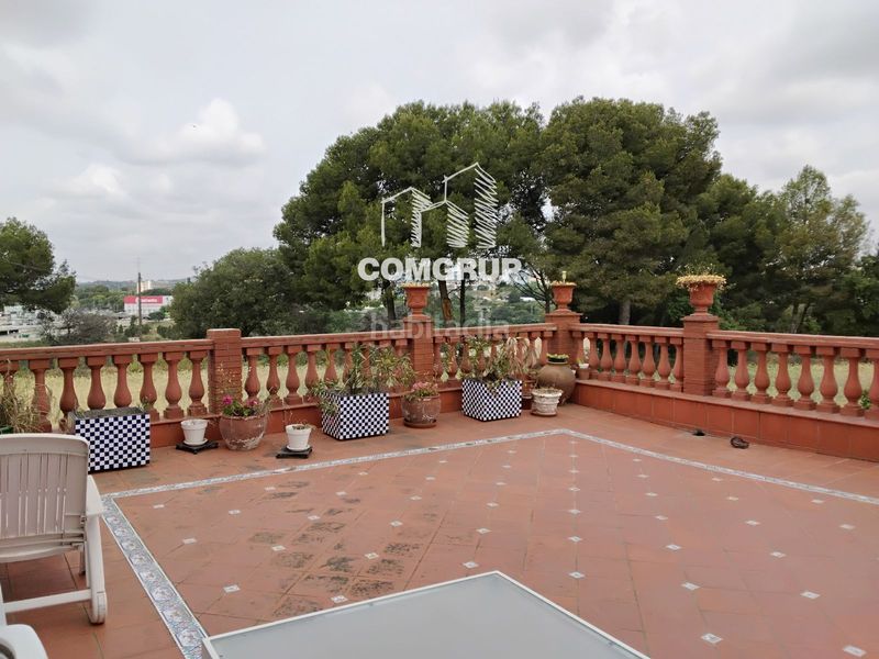 Foto 6fc7eb3f-d6e7-4260-b6ba-7d8c15a3798b. Affitto edificio in Can Clos-Pinetons Ripollet