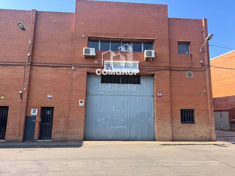 Foto 630de586-ac8a-4787-8f16-f0ae4461acc9. Lloguer nau industrial amb calefacció a Bon Pastor Barcelona
