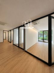Geschäftsraum  Rocafort. Venta de local comercial en sant antoni, eixample esquerra.