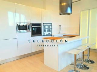 Appartement  Plaza canovas castillo. Vivienda en plaza de cánovas del castillo