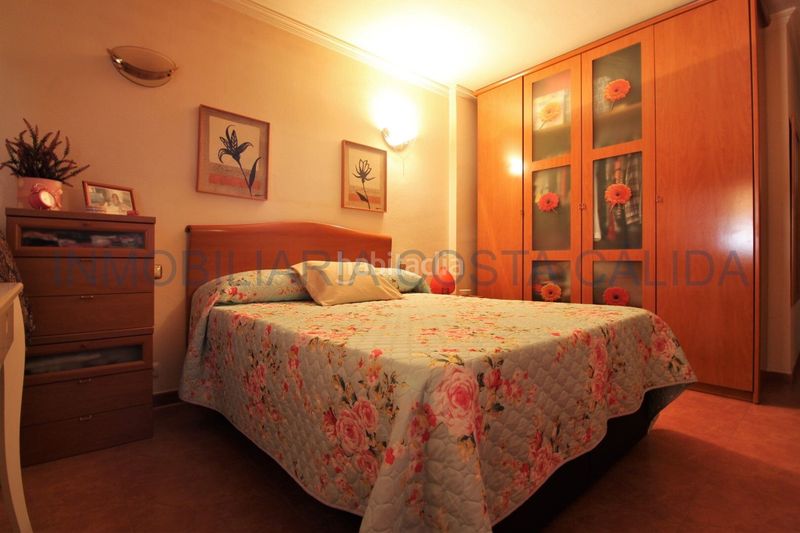 Foto f4abeb33-f6aa-421c-bef0-b8e787b6773a. Apartament amb calefacció a Casco Antiguo Águilas