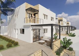 Casa aparellada en Avenida del ro segura. Referencia 2325. promocin de 6 viviendas unifamiliares adosadas