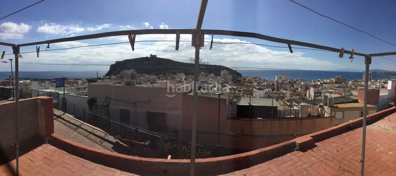 Foto 1f30991b-acfc-4750-843b-d723409e9664. Casa adossada a Casco Antiguo Águilas