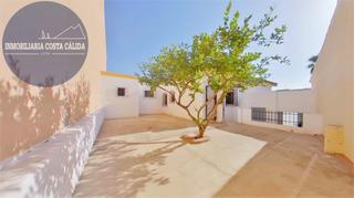 Maison à Calle blas infante 18. Referencia 2630. amplia casa en pulpí.