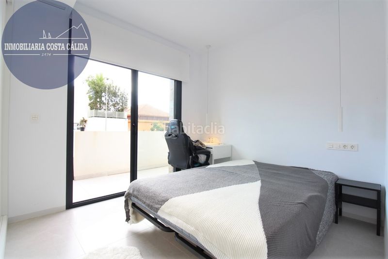 Foto bb77b952-be89-4474-a800-e8308b6cc904. Casa aparellada a calle h 12 a El Hornillo Águilas