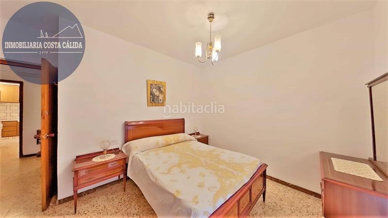 Foto 4a6bd2ff-a476-481c-99aa-458e08b3a7bf. Casa a schiera in paseo de la constitución 32 in Casco Antiguo Águilas