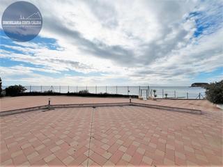 Pis a Calle urb calarreona 131. Referencia 2723. espectacular vivienda en primera línea, con acc