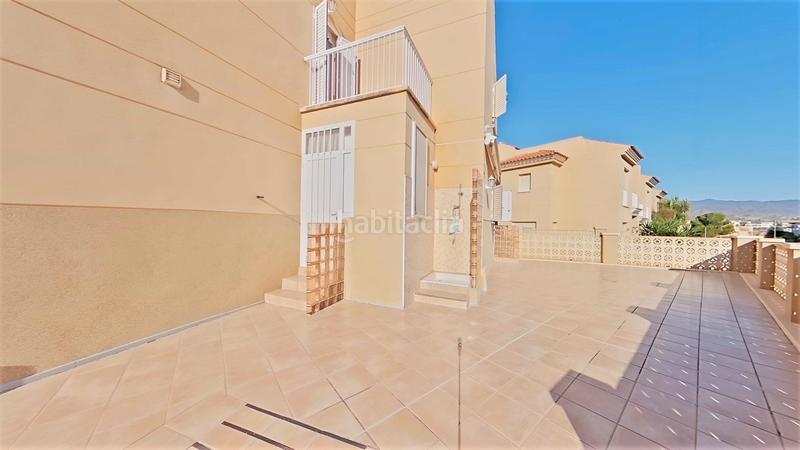 Foto 1174289c-ebed-4ff4-a8ba-51eecd49cbc8. Dúplex en avenida del río segura 63 referencia 2786. dúplex en zona residencial, con amplias terrazas privadas. en Águilas