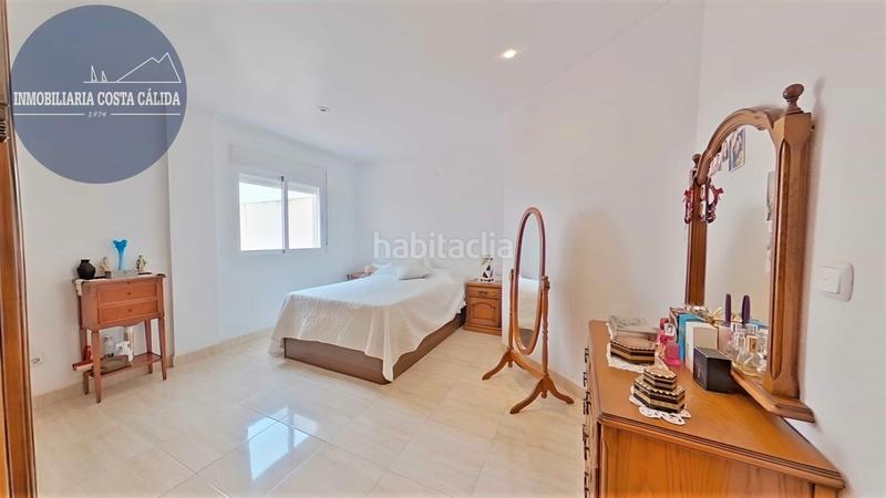 Foto e8cb3ccd-598c-4a6a-9044-c6cf58887e0f. Piso en calle armando muñoz calero 8 referencia 2790. piso céntrico, con plaza de garaje y un amplio patio privado. en Águilas