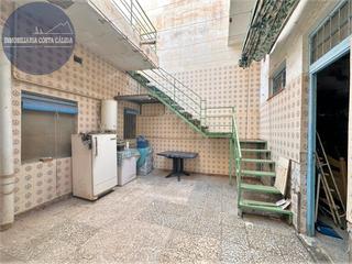Casa  Avenida juan carlos i 82. Referencia 2798. oportunidad, dos viviendas y garaje con traster
