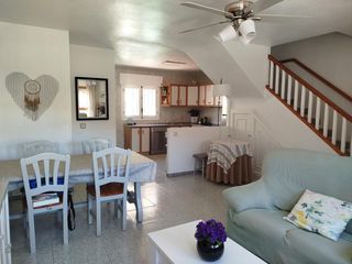 Casa adossada a Calabardina. Referencia 2812. dúplex con terraza privada a escasos metros de