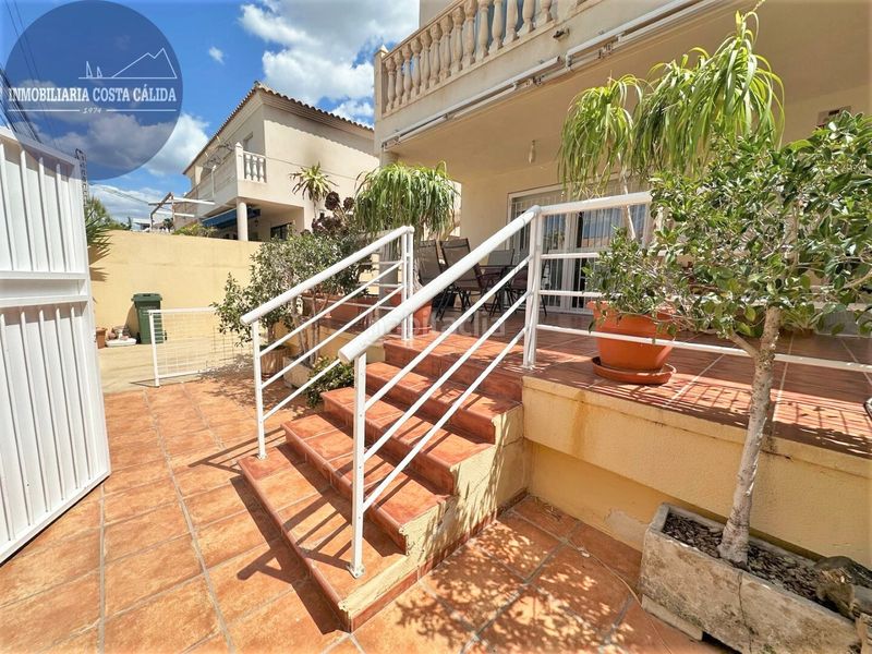 Foto a3b4ea90-4b1f-4d8a-a9c3-9793e8680938. Casa aparellada amb xemeneia calefacció aparcament a Águilas