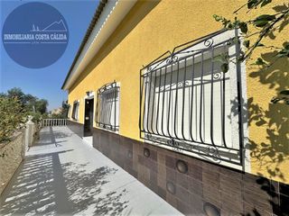 Masía  Rm-d16 40. Referencia 2878. finca rústica con casa, nave y parcela de culti