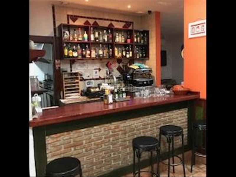 Foto 144edfb6-34f6-478b-9a9a-5828c05b17ab. Local comercial bar en funcionamiento, totalmente equipado en vilafranca, zona las clotas. en Vilafranca del Penedès