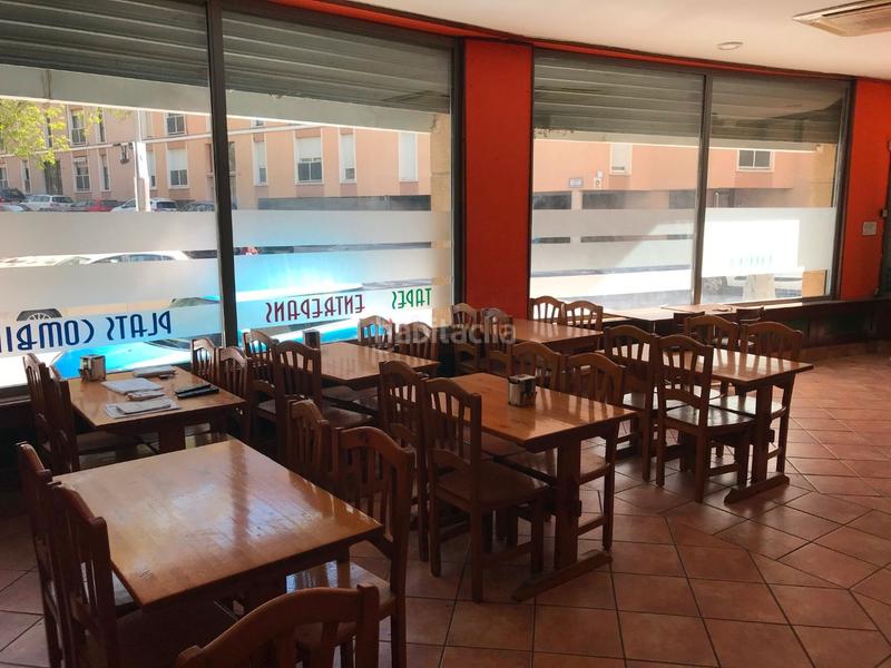Foto 4924bfa4-a7b2-437a-9a9f-4478c8c42502. Local comercial bar en funcionamiento, totalmente equipado en vilafranca, zona las clotas. en Vilafranca del Penedès