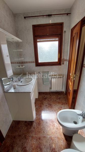 Foto d0755c8b-28f6-4db6-990f-6d7022ee0c5f. Chalet in carrer abat escarré 40 in Banyeres del Penedès