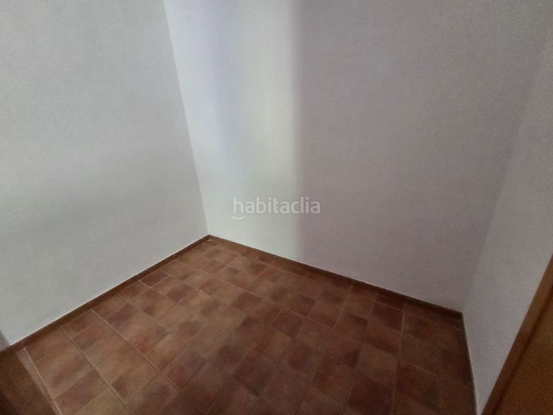 Foto 7c2b0b36-a5c3-4c96-b792-9cce3ccd4f4e. Casa adossada a Mediona
