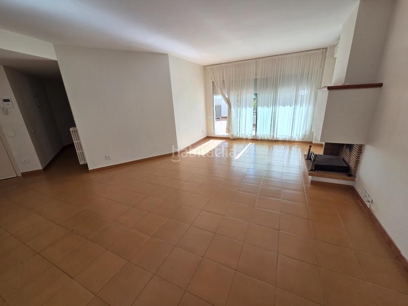 Foto 028243f1-73cc-4f53-aaad-8502d3604138. Location appartement avec chauffage piscine dans Ribes Roges Vilanova i la Geltrú