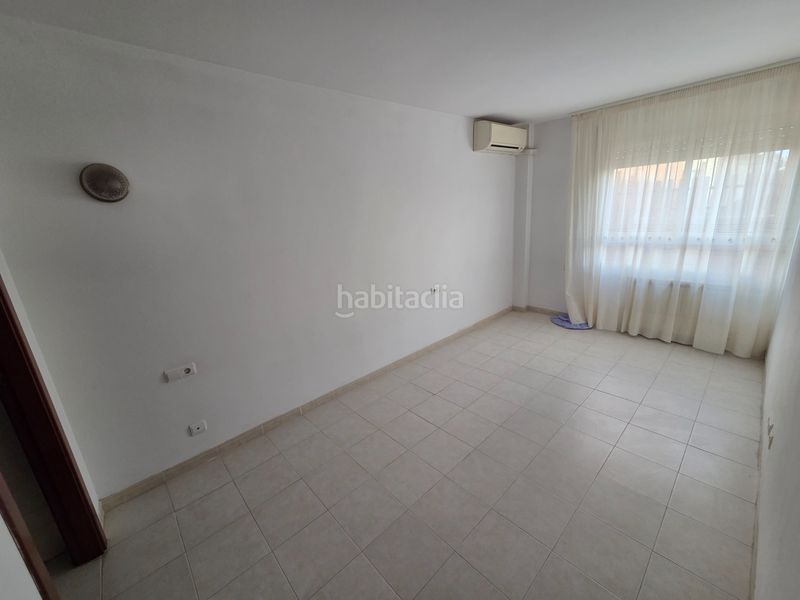 Foto 02ec25ea-e8b0-48f8-8ec6-d357d9de1f33. Flat with heating parking in La Girada Vilafranca del Penedès
