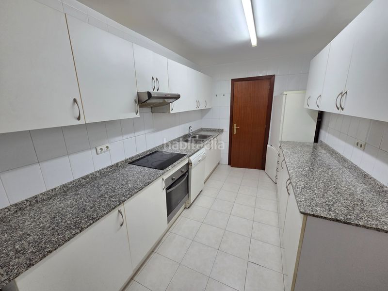 Foto 59d53bd8-6edb-46b7-b8e9-40a80d2779f2. Flat with heating parking in La Girada Vilafranca del Penedès