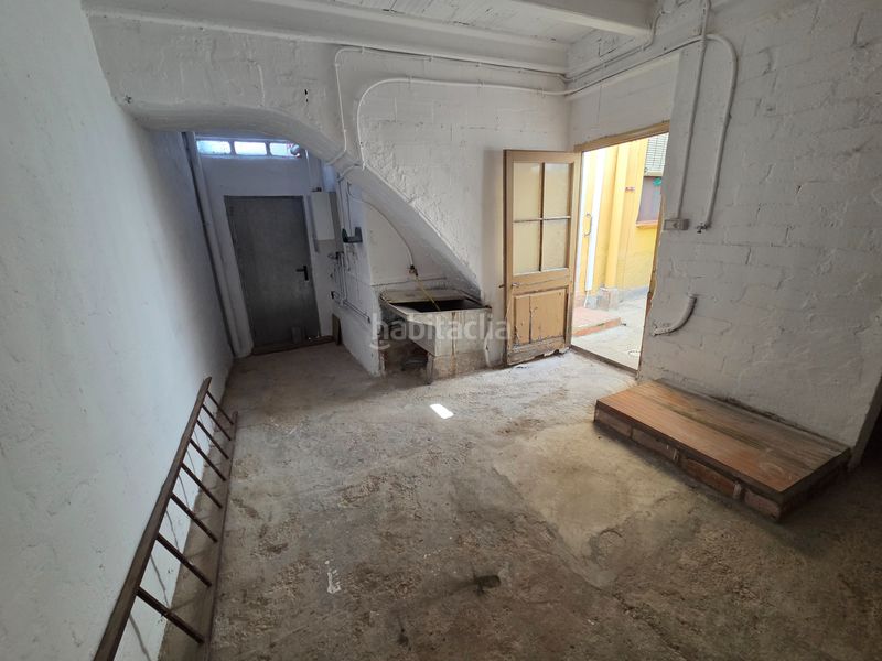 Foto 2589cfa1-2a63-4069-97d9-65424dfcf7d4. Edificio in Sant Sadurní d´Anoia