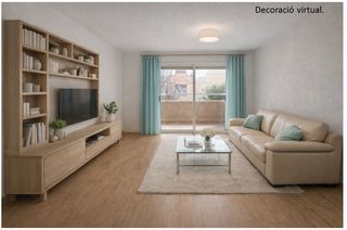 Etagenwohnung  Carrer de cal bolet. Piso grande y céntrico a reformar en vilafranca del penedès