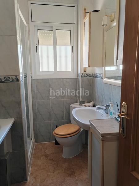 Foto 2b313655-a0df-498e-8033-36e8a636f7b7. Lloguer casa amb calefacció aparcament a Centre Miami Platja