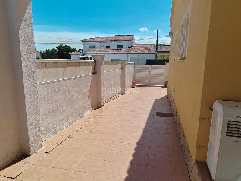 Foto 44704ad8-9206-4e11-af97-ae845f02eab8. Lloguer casa amb calefacció aparcament a Centre Miami Platja