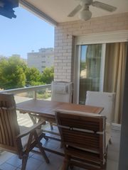 Apartament a Avinguda maria cristina 11. ¡a solo 50 metros de la playa! encantador apartamento con plaza