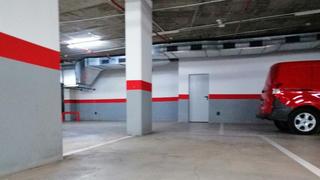 Lloguer Aparcament cotxe  N/a. Parking passeig vall d´hebron, 128