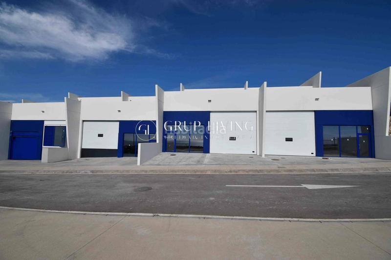 Foto 36637101-fb04-40c4-81cf-9cfb3df2e8dc. Locale commerciale in Mas Alba Sant Pere de Ribes