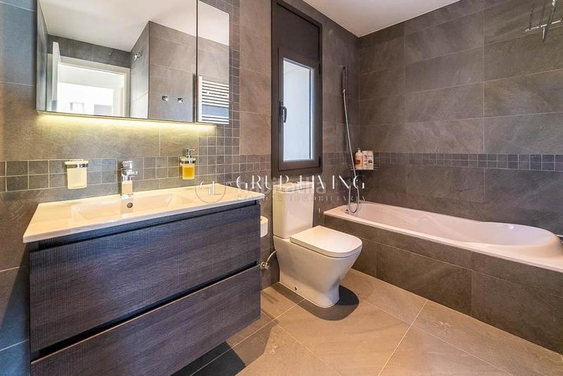 Foto fc5aa35d-136d-4e95-b4bb-440fb0da8c37. Location maison avec chauffage parking dans Barri de Mar Vilanova i la Geltrú